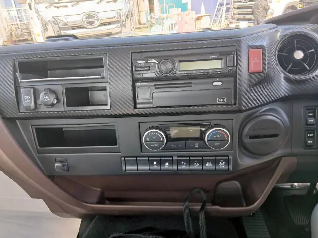 日野 レンジャー 2PG-FD2ABA(2WD)の写真32