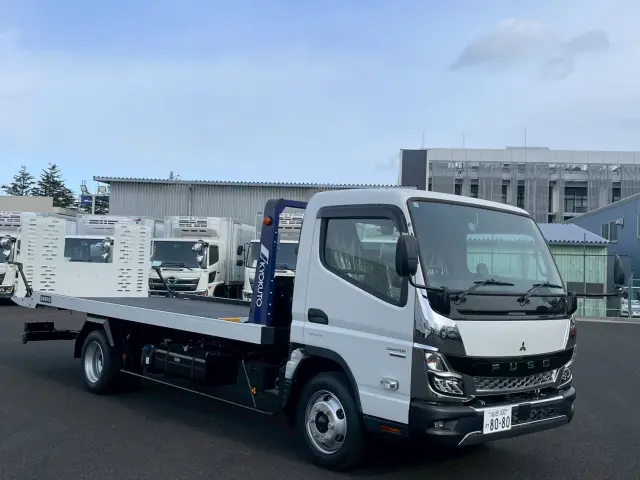 三菱 キャンター 2RG-FEB80(2WD)の写真3