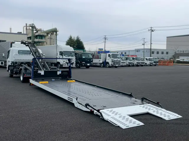 三菱 キャンター 2RG-FEB80(2WD)の写真10