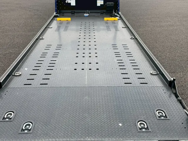 三菱 キャンター 2RG-FEB80(2WD)の写真12