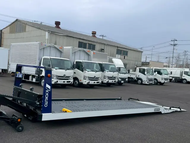 三菱 キャンター 2RG-FEB80(2WD)の写真15