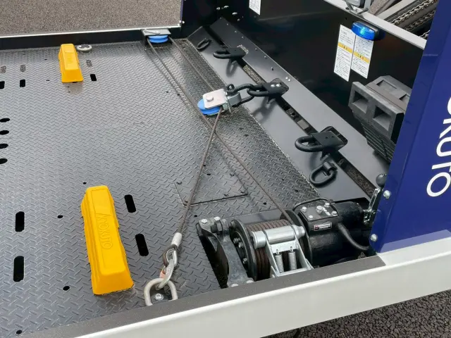 三菱 キャンター 2RG-FEB80(2WD)の写真16