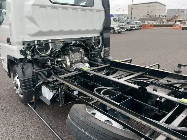 三菱 キャンター 2RG-FEB80(2WD)の写真19