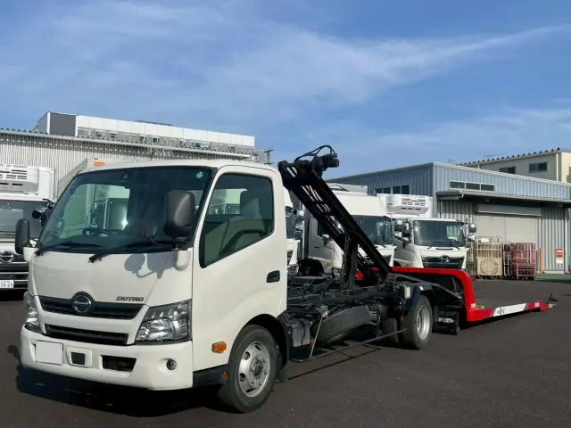 日野 デュトロ TKG-XZU722M(2WD)の写真1