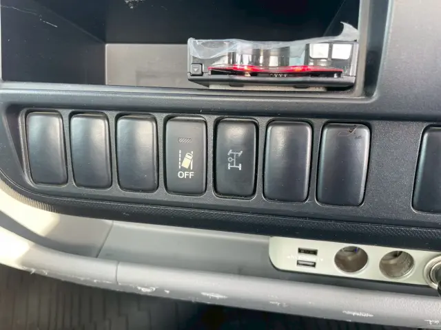 日野 デュトロ TKG-XZU722M(2WD)の写真37