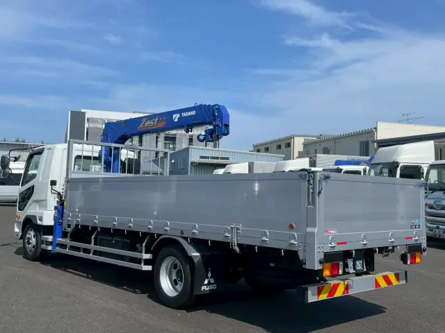 三菱 ファイター 2KG-FK62F(2WD)の写真6
