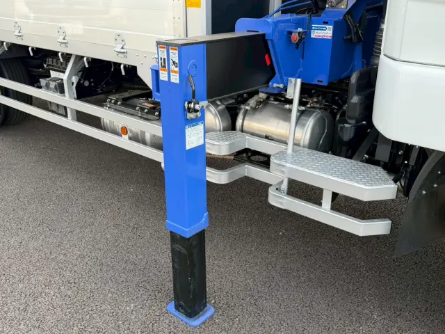 三菱 ファイター 2KG-FK62F(2WD)の写真22
