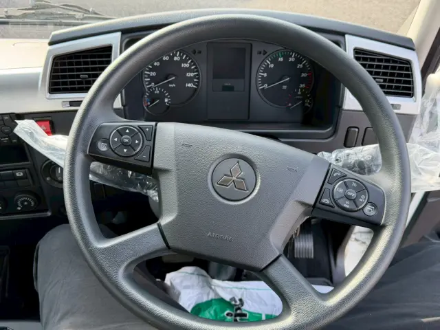 三菱 ファイター 2KG-FK62F(2WD)の写真47