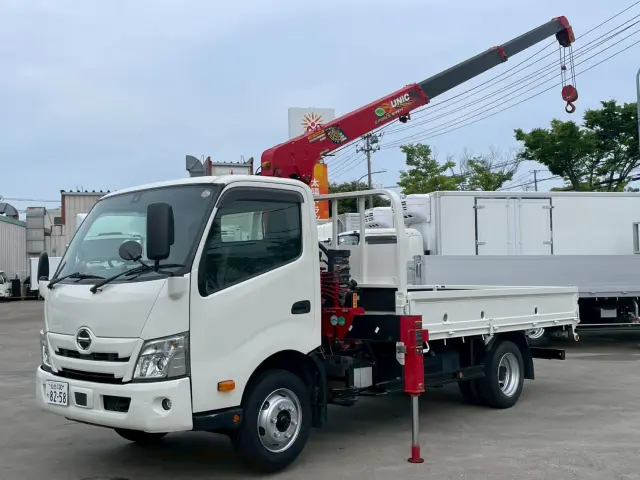 日野 デュトロ 2RG-XZU712M(2WD)の写真1