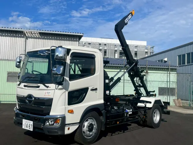 日野 レンジャー 2PG-FJ2ACA(2WD)の写真1