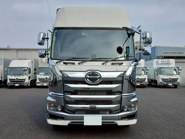 日野 プロフィア 2KG-FS1AJE(2WD)の写真2