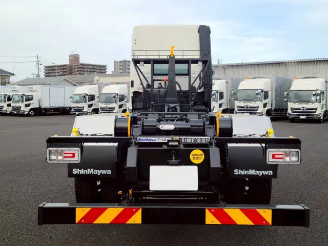 日野 プロフィア 2KG-FS1AJE(2WD)の写真5