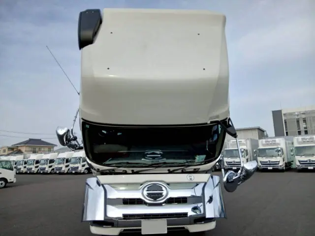 日野 プロフィア 2KG-FS1AJE(2WD)の写真30