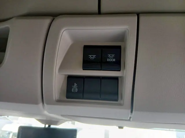 日野 プロフィア 2KG-FS1AJE(2WD)の写真39