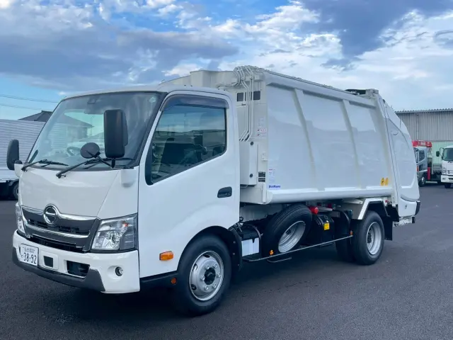 日野 デュトロ 2KG-XZU710M(2WD)の写真1