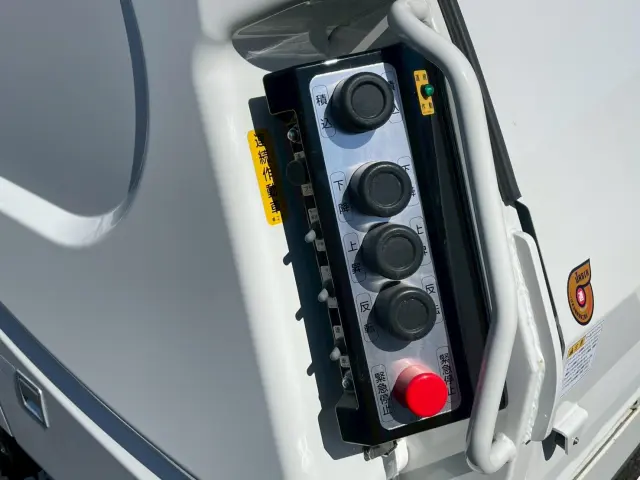 日野 デュトロ 2KG-XZU605X(2WD)の写真17