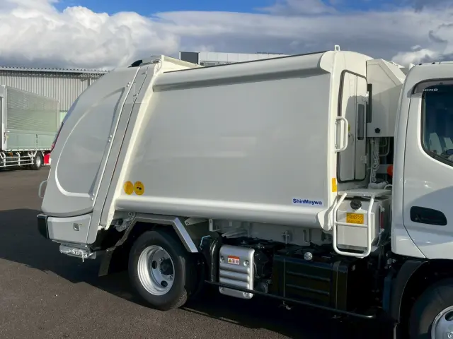 日野 デュトロ 2KG-XZU605X(2WD)の写真9