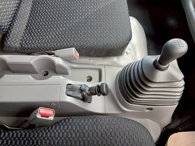 日野 デュトロ 2KG-XZU710M(2WD)の写真28