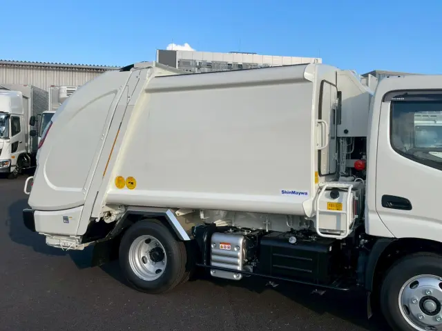 日野 デュトロ 2KG-XZU605X(2WD)の写真8