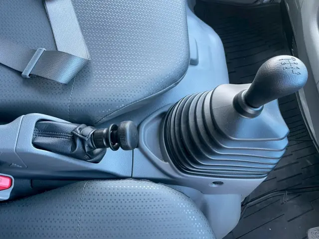 日野 デュトロ 2KG-XZU605X(2WD)の写真25