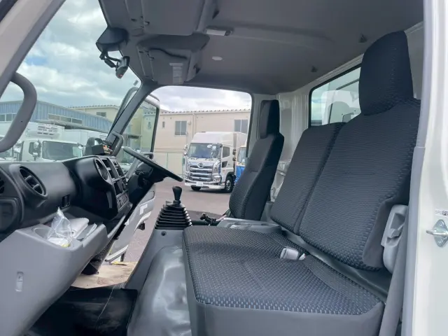 日野 デュトロ 2KG-XZU710M(2WD)の写真25