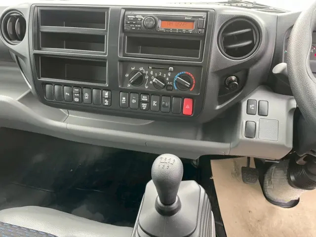 日野 デュトロ 2KG-XZU710M(2WD)の写真28
