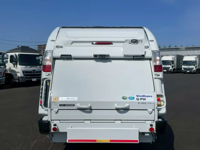 三菱 キャンター 2RG-FEAV0(2WD)の写真5