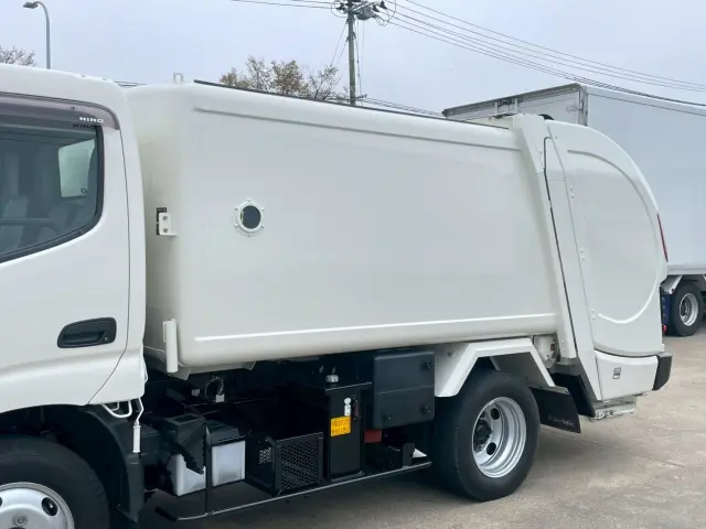日野 デュトロ 2RG-XZU605X(2WD)の写真8