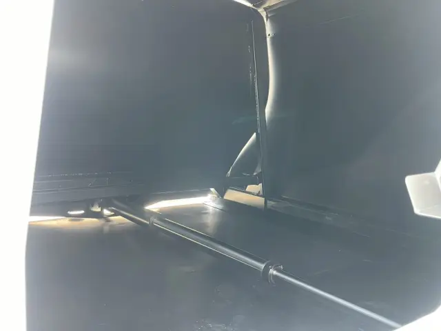 三菱 キャンター 2RG-FEAV0(2WD)の写真14