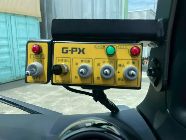 三菱 キャンター 2RG-FEAV0(2WD)の写真32