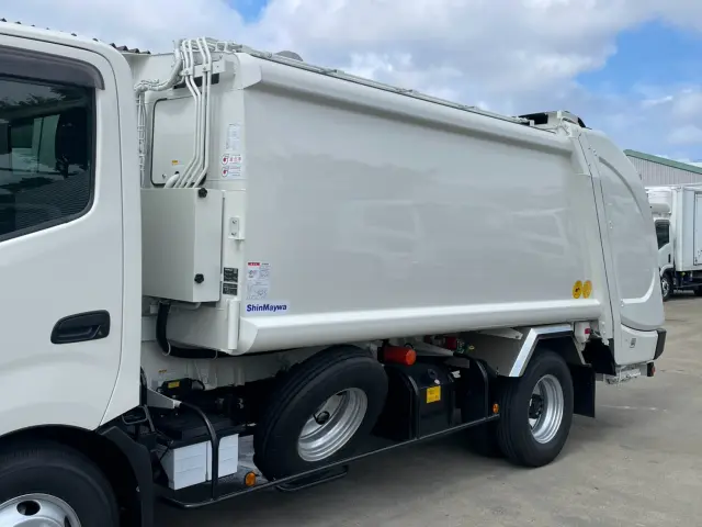 日野 デュトロ 2KG-XZU710M(2WD)の写真7