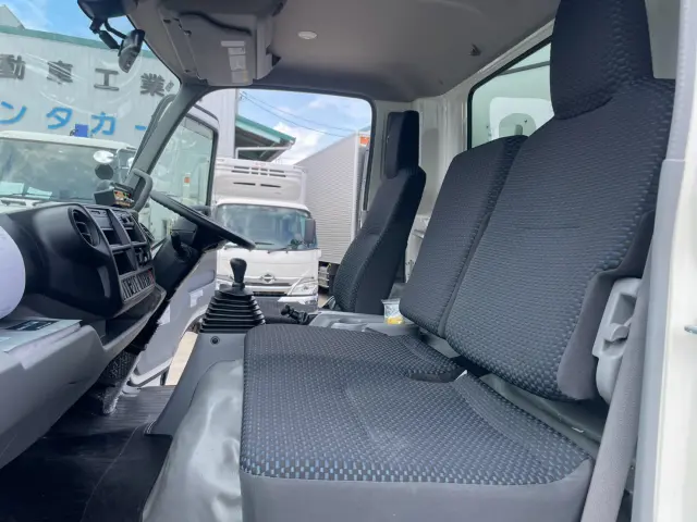 日野 デュトロ 2KG-XZU710M(2WD)の写真28