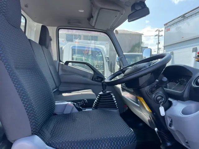 日野 デュトロ 2KG-XZU710M(2WD)の写真29