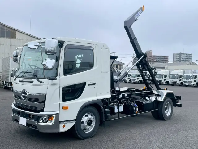 日野 レンジャー 2PG-FD2ABA(2WD)の写真1