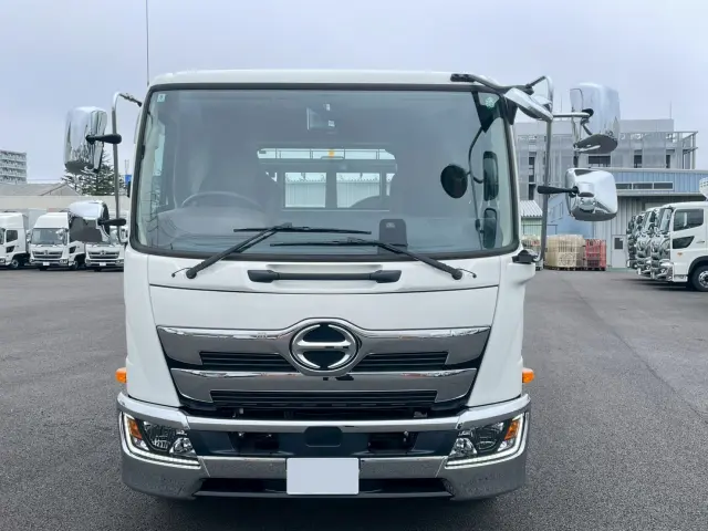 日野 レンジャー 2PG-FD2ABA(2WD)の写真2