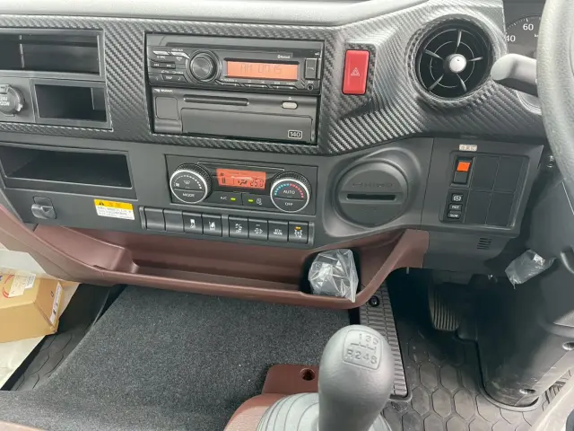 日野 レンジャー 2PG-FD2ABA(2WD)の写真25