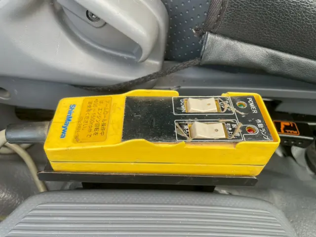 いすゞ フォワード 2RG-FRR90S2(2WD)の写真40