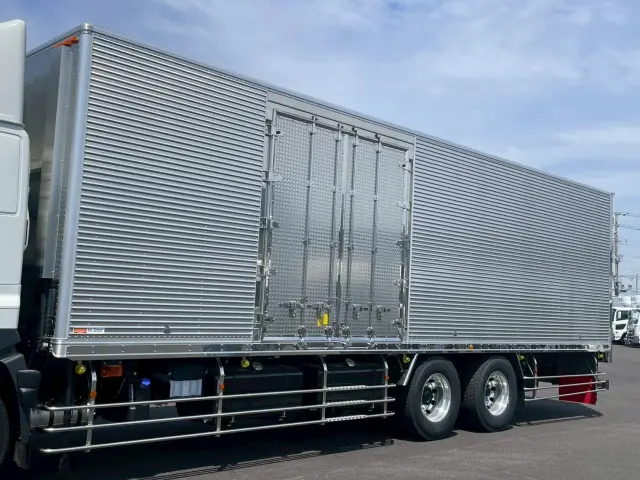 日野 プロフィア 2KG-FR1AHC(6x2)の写真7