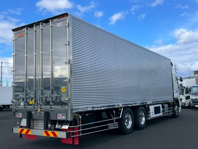 日野 プロフィア 2KG-FR1AHC(2WD)の写真4