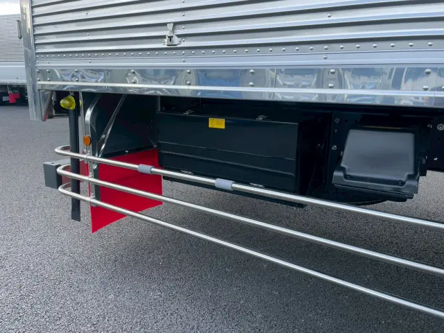 日野 プロフィア 2KG-FR1AHC(2WD)の写真14