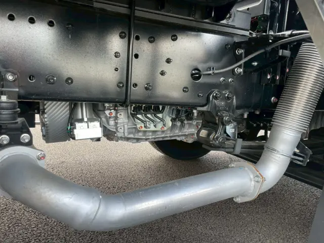 日野 プロフィア 2KG-FR1AHC(2WD)の写真18