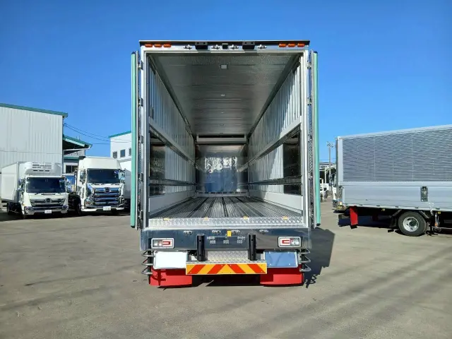 日野 プロフィア 2KG-FW1AHB(8x4)の写真15