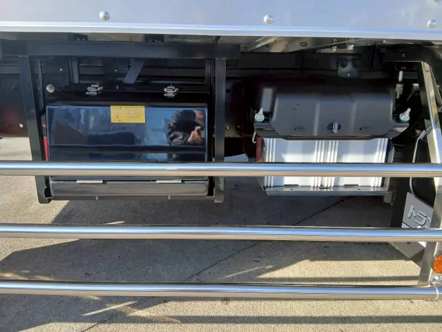 日野 プロフィア 2KG-FW1AHB(8x4)の写真21