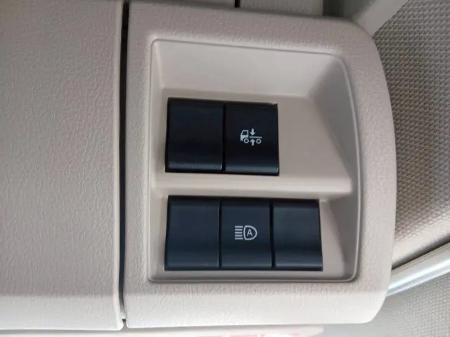 日野 プロフィア 2KG-FW1AHB(8x4)の写真40