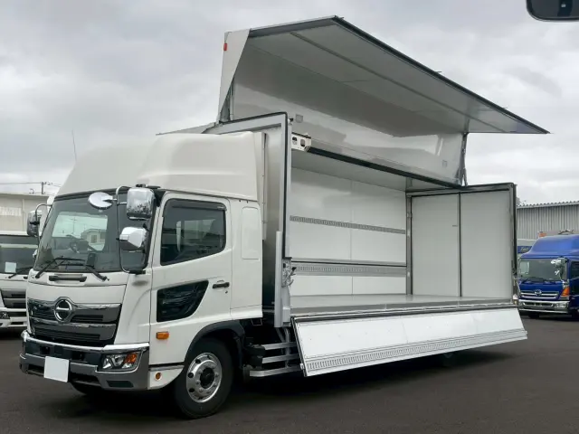 日野 レンジャー 2KG-FE2ACG(2WD)の写真1