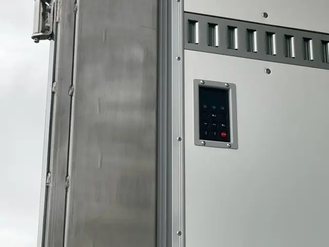 日野 レンジャー 2KG-FE2ACG(2WD)の写真13