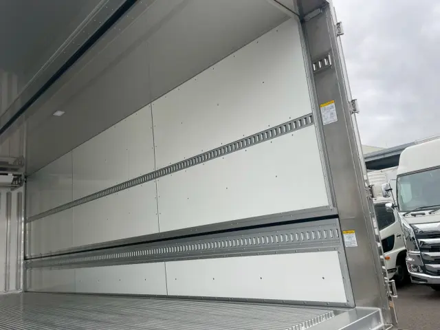 日野 レンジャー 2KG-FE2ACG(2WD)の写真14