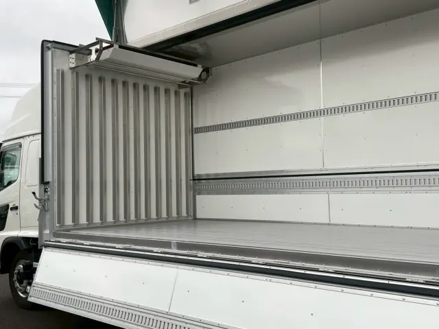 日野 レンジャー 2KG-FE2ACG(2WD)の写真18