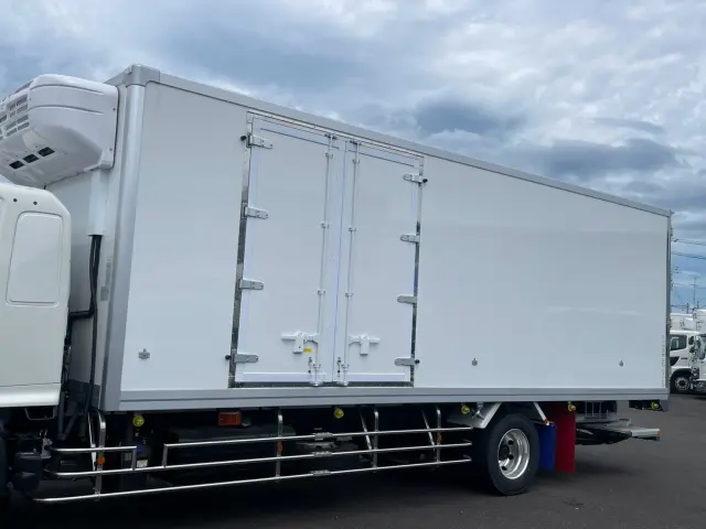 日野 レンジャー 2KG-FE2ACG(2WD)の写真7