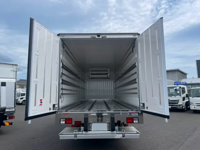 日野 レンジャー 2KG-FE2ACG(2WD)の写真15
